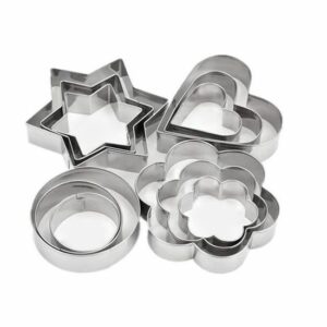 Lot de 12 Emporte-pièces Réutilisables en Plastique Antiadhésif - 4 Formes Variées pour Pâtisserie