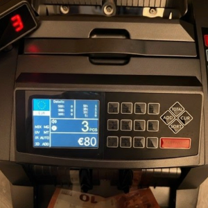 Compteuse de Billets Professionnelle avec Détection de Faux, Valorisation Réelle et Affichage du Montant Total- Modèle 2026